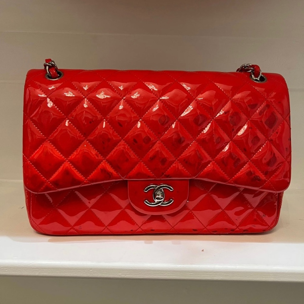 Chanel double flap quilted patent medium bag